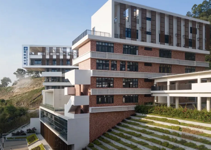 深圳市桃源居中澳實驗學校國際部