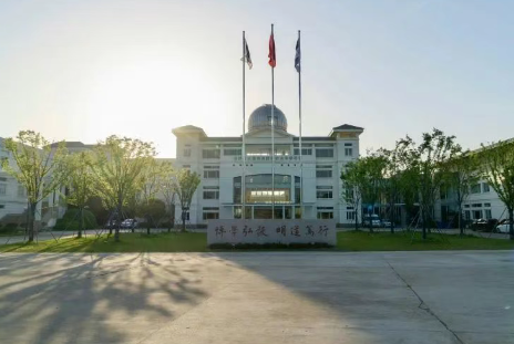 2025年西浦附校招生簡章